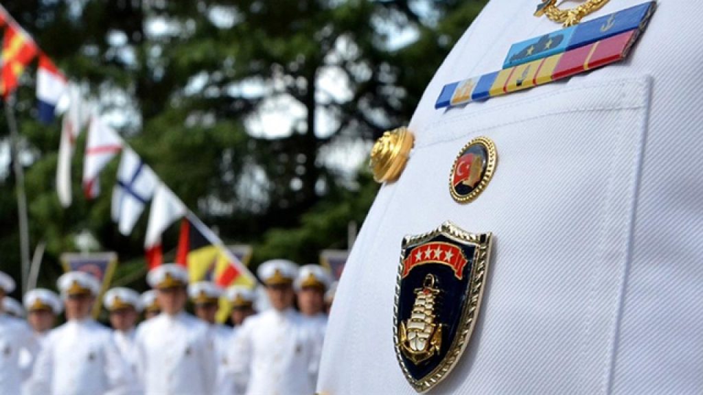 Amiral Ne İş Yapar, Amiral Maaşı Ne Kadar? Görevleri Nedir?